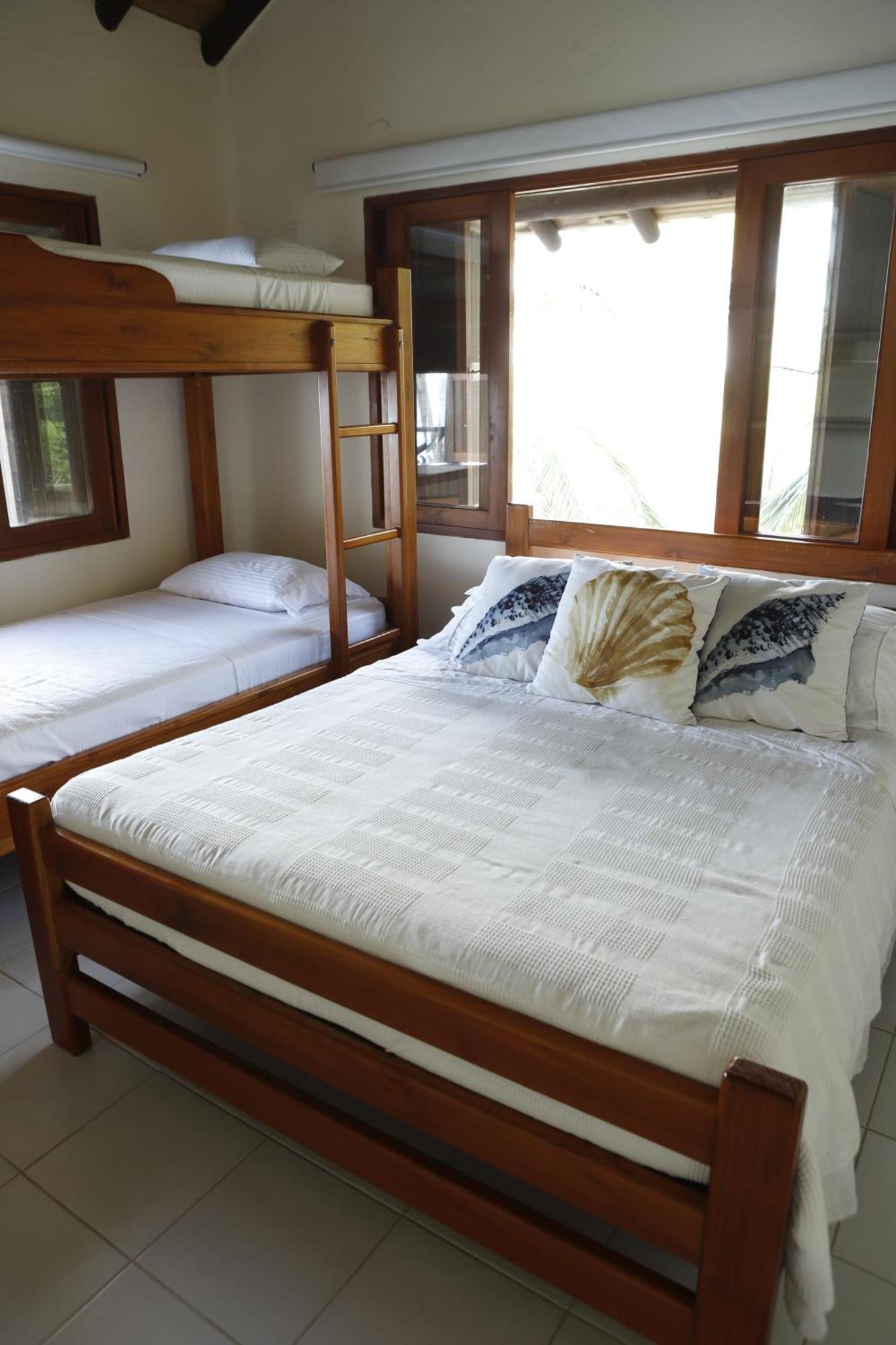 Cabana Salsipuedes Tintipan Island Exterior photo